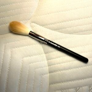 MAC 137S Brush